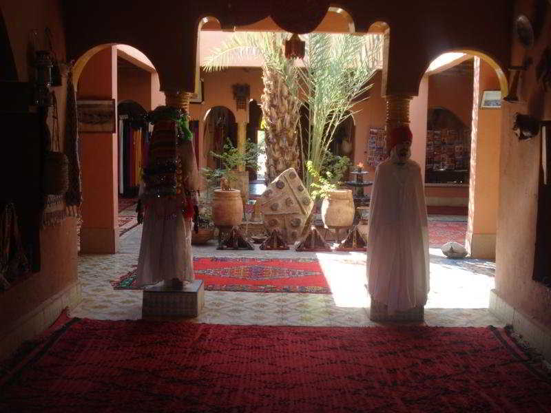 Auberge Kasbah Meteorites Alnif Extérieur photo